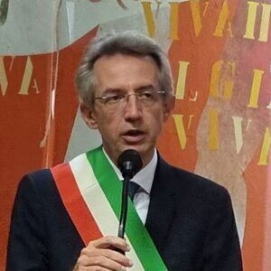 Immagine WhatsApp 2025-05-08 ore 17.35.44_0bb54aa9